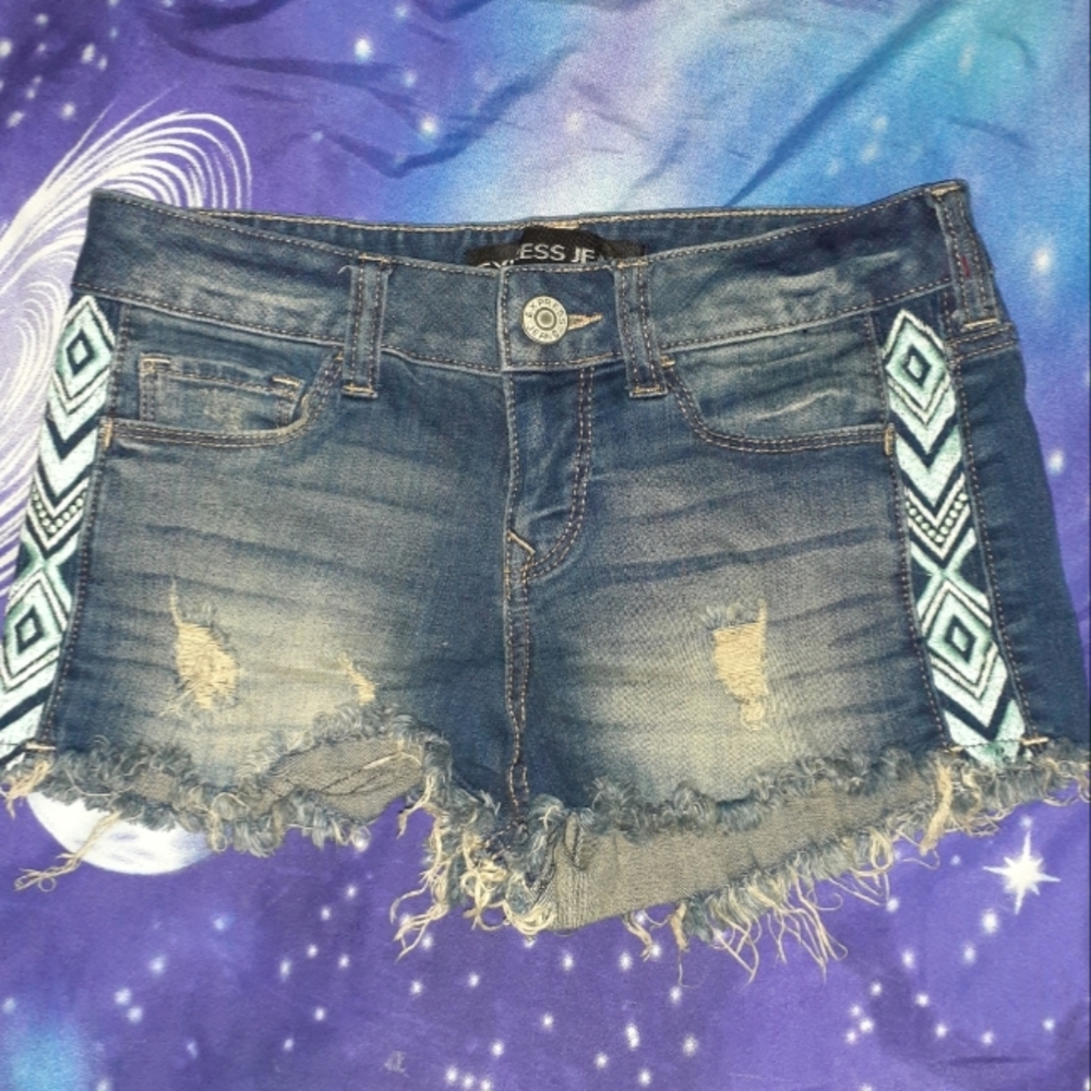 Express boho embroidered denim shorts